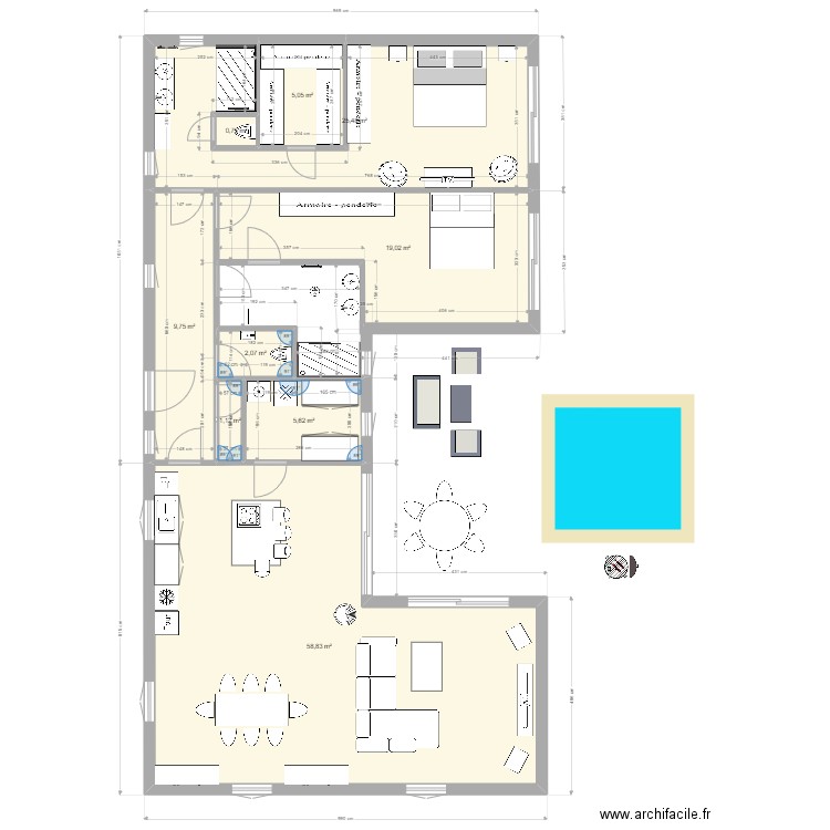 test. Plan de 9 pièces et 128 m2