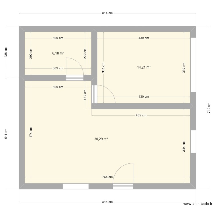 416 vide. Plan de 3 pièces et 51 m2