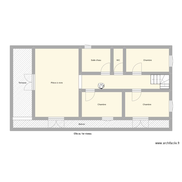 GR3330. Plan de 9 pièces et 83 m2