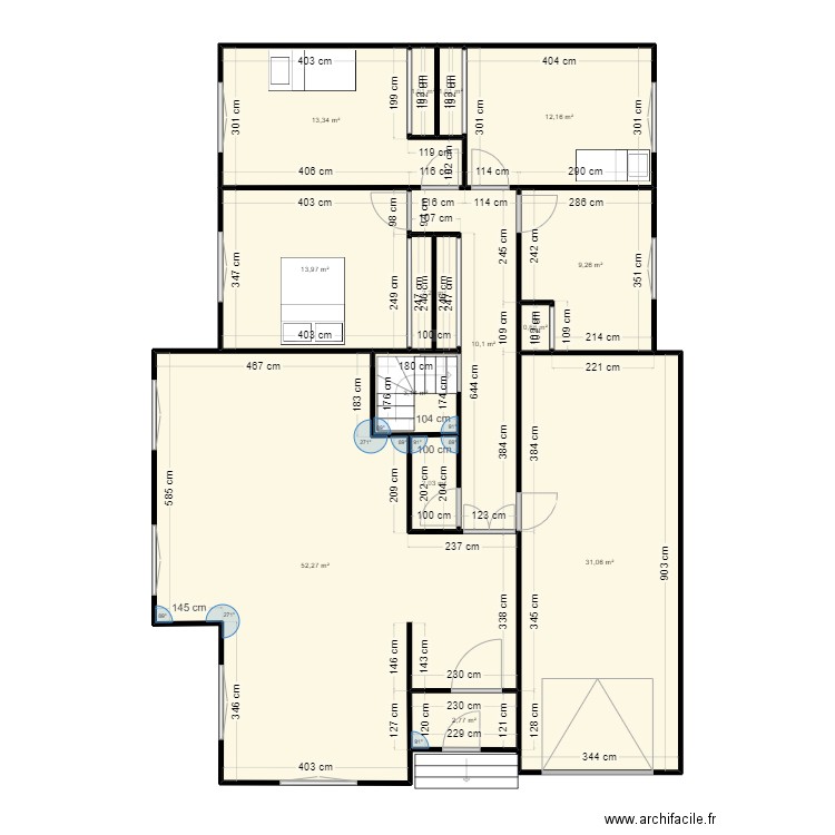 Maison CASTELNAU. Plan de 14 pièces et 155 m2