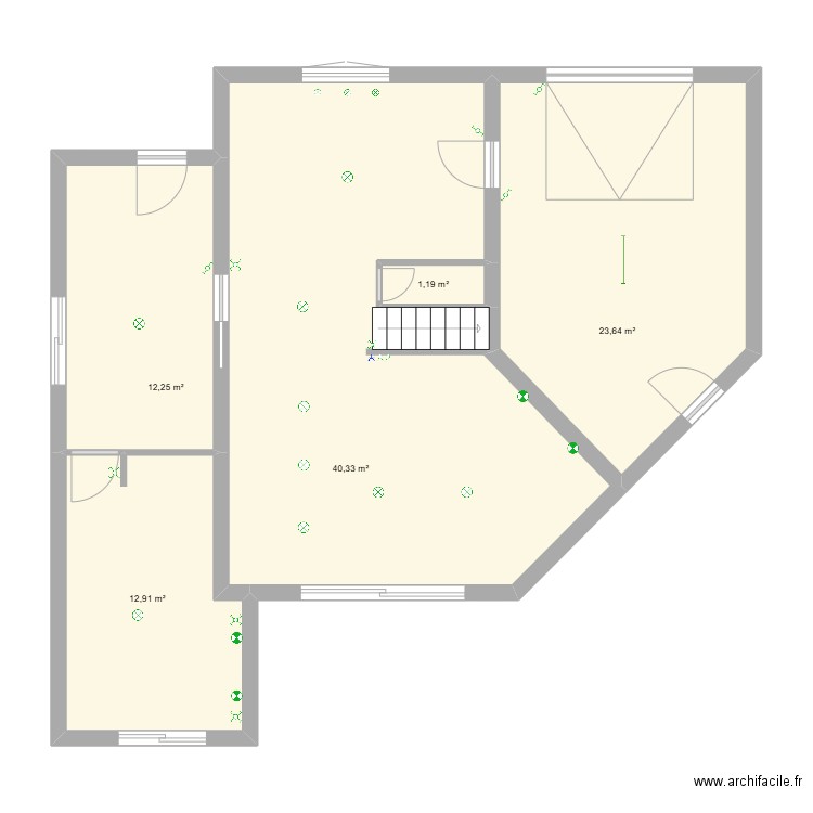 plan de la maison. Plan de 5 pièces et 90 m2