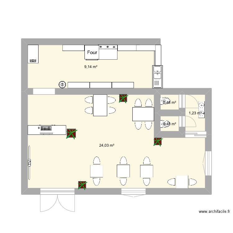 Local. Plan de 5 pièces et 35 m2