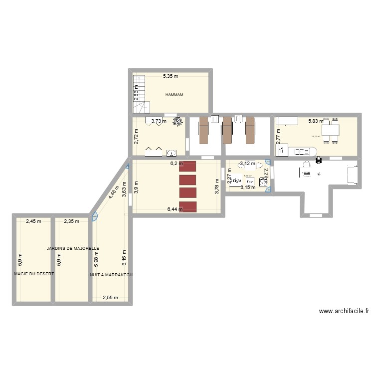 lili. Plan de 7 pièces et 120 m2