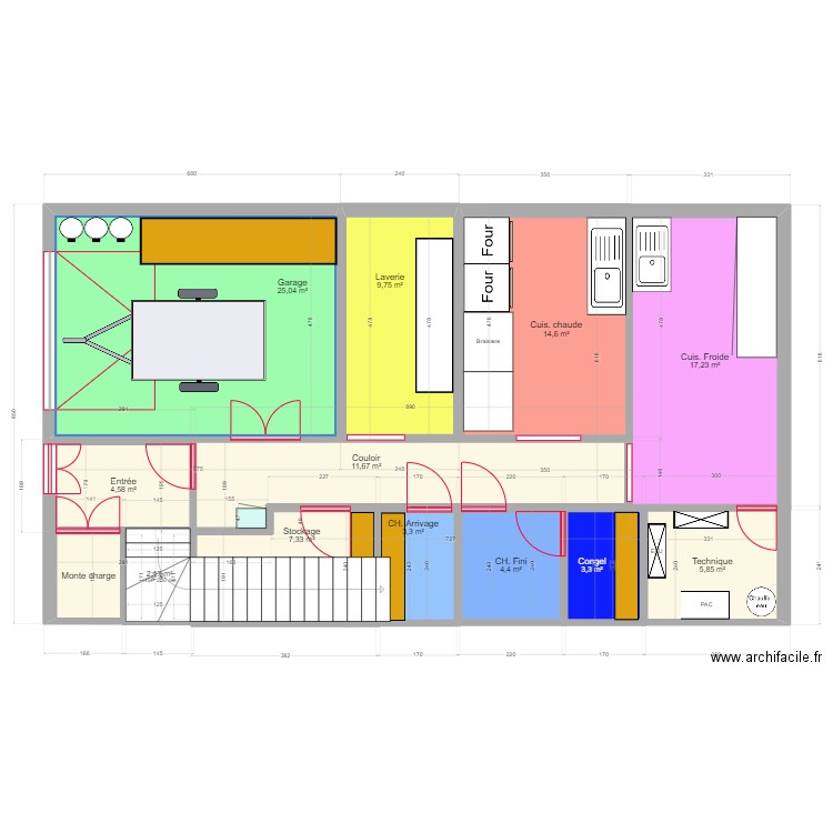 130m2. Plan de 13 pièces et 111 m2