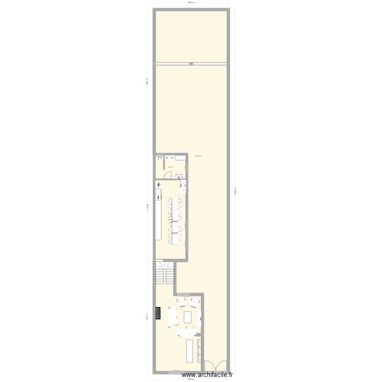 RDC. Plan de 4 pièces et 280 m2