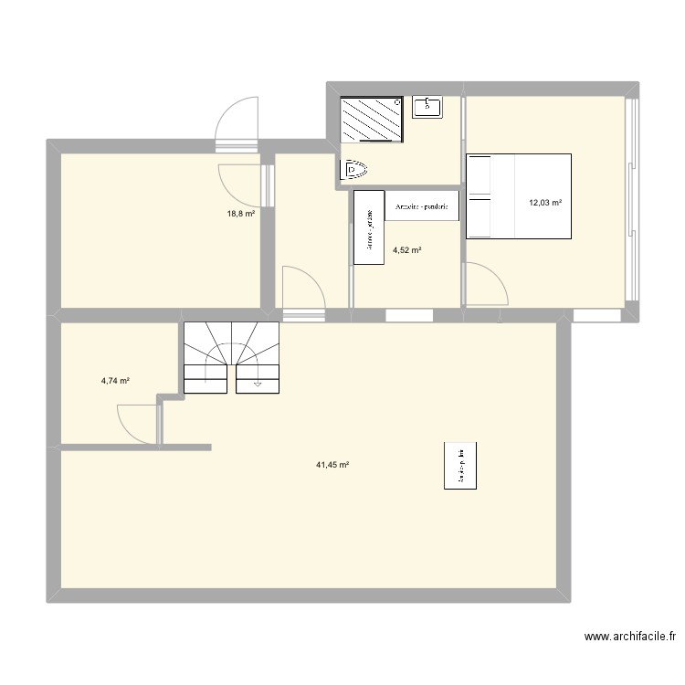 Base v4. Plan de 5 pièces et 82 m2