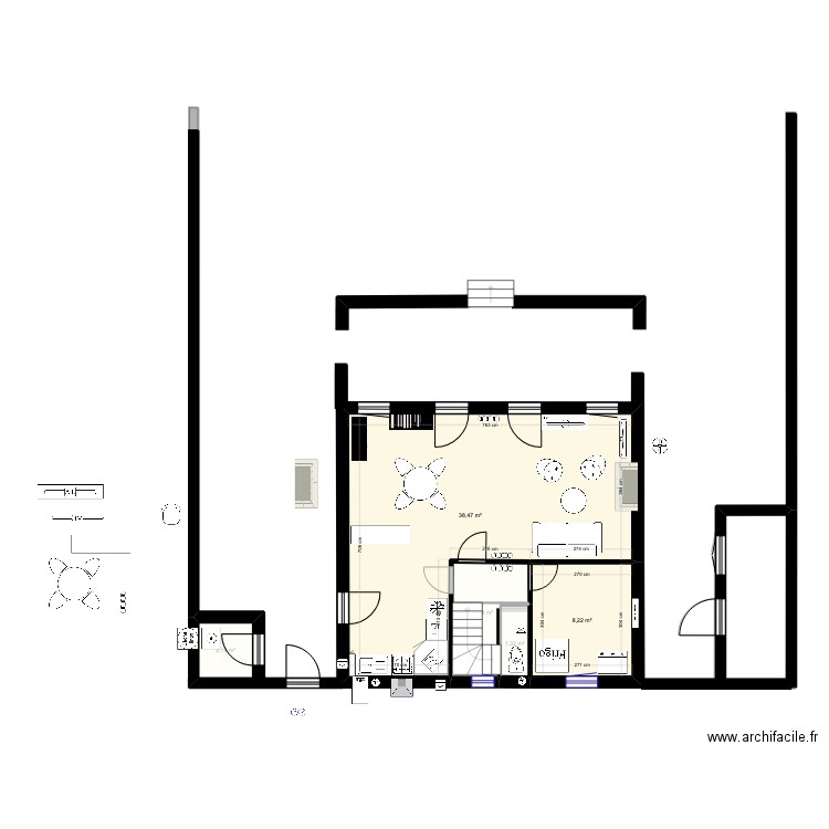 toulon. Plan de 9 pièces et 101 m2