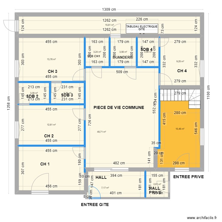 DI  PAOLANTONIO vide. Plan de 13 pièces et 142 m2