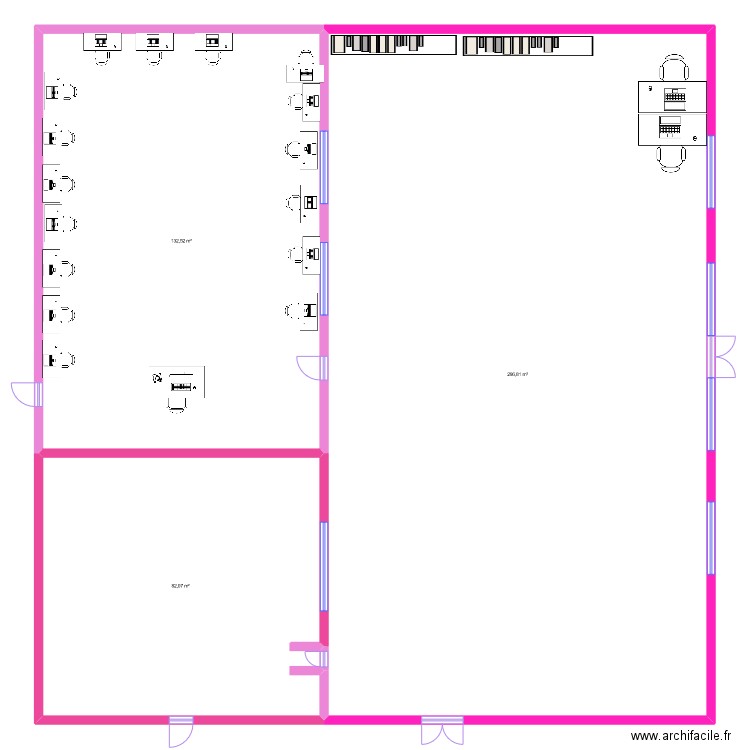 salle info. Plan de 3 pièces et 511 m2