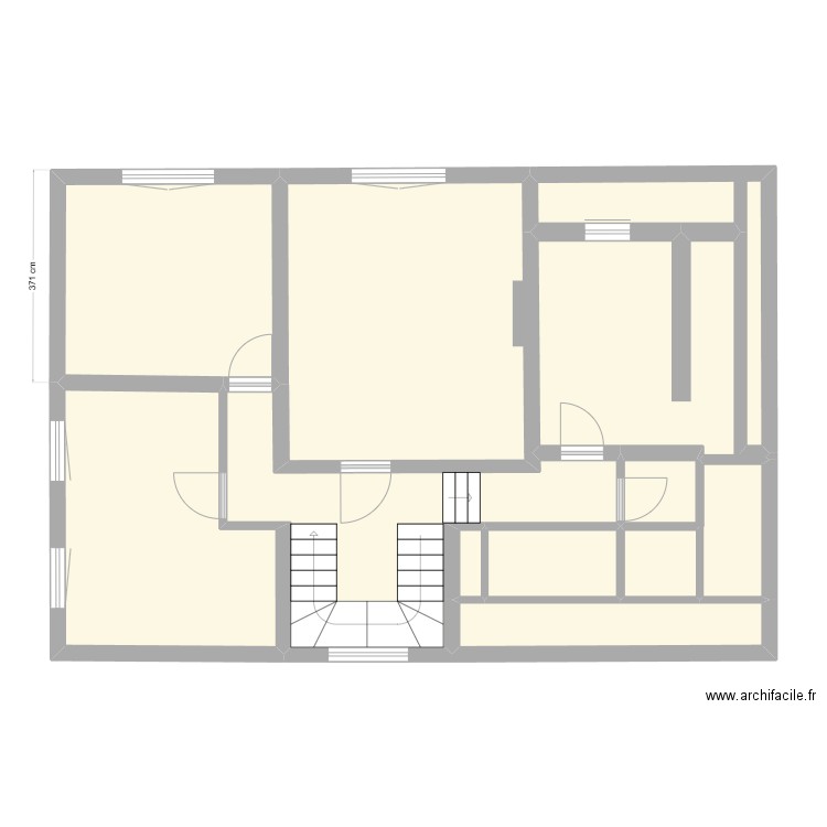 Etage. Plan de 11 pièces et 87 m2