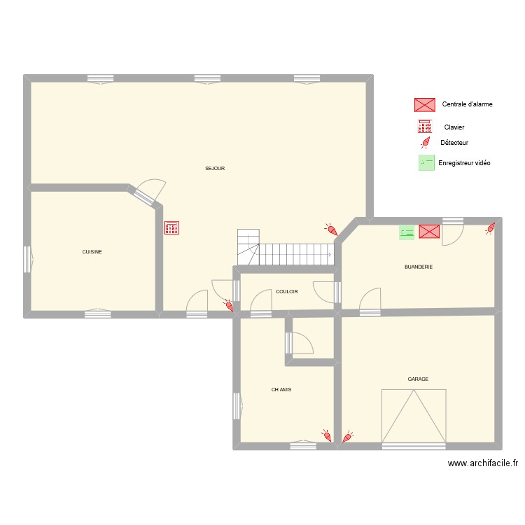 ALARMEMR. Plan de 7 pièces et 162 m2