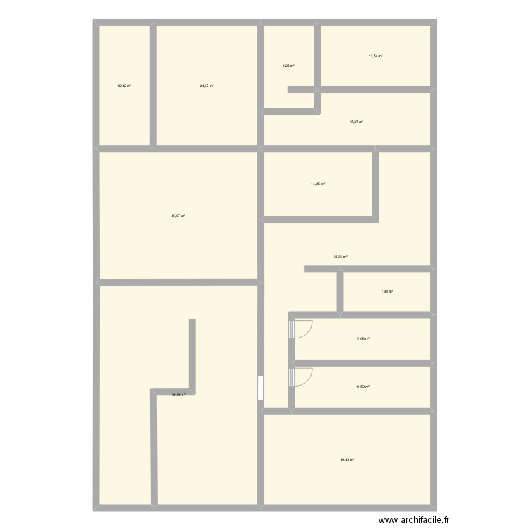 test. Plan de 13 pièces et 290 m2