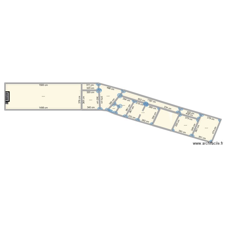 home v1. Plan de 11 pièces et 181 m2