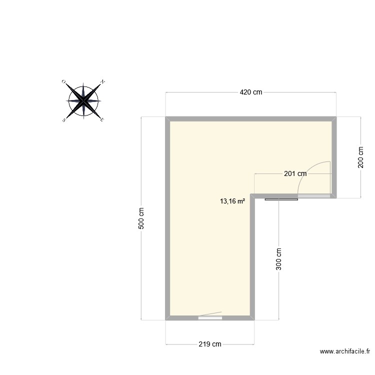 local angle. Plan de 1 pièce et 13 m2