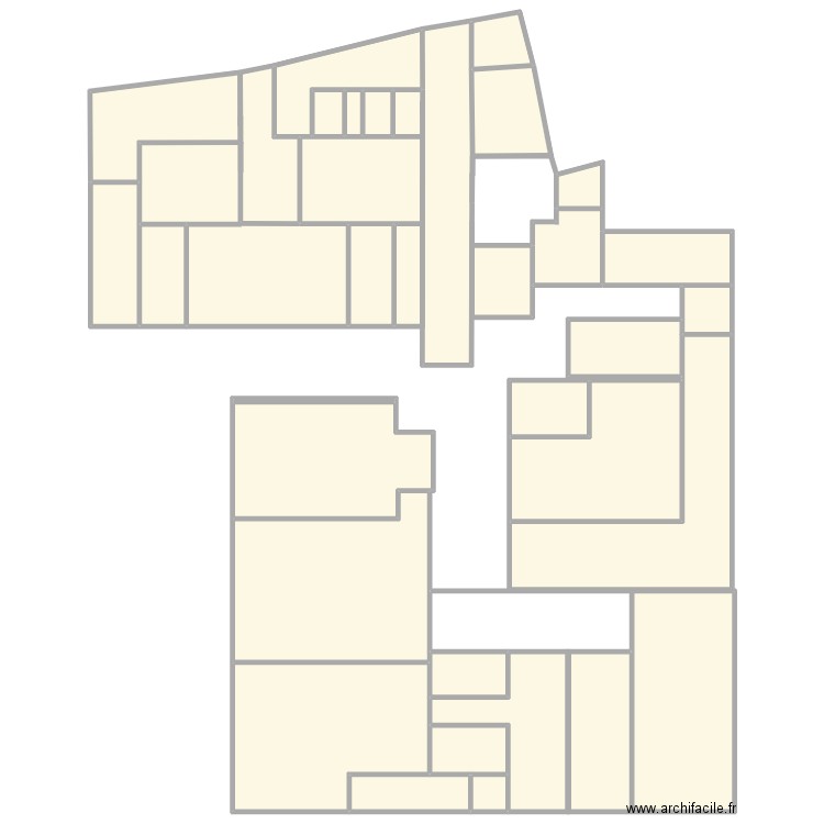 PYKGK. Plan de 34 pièces et 1950 m2