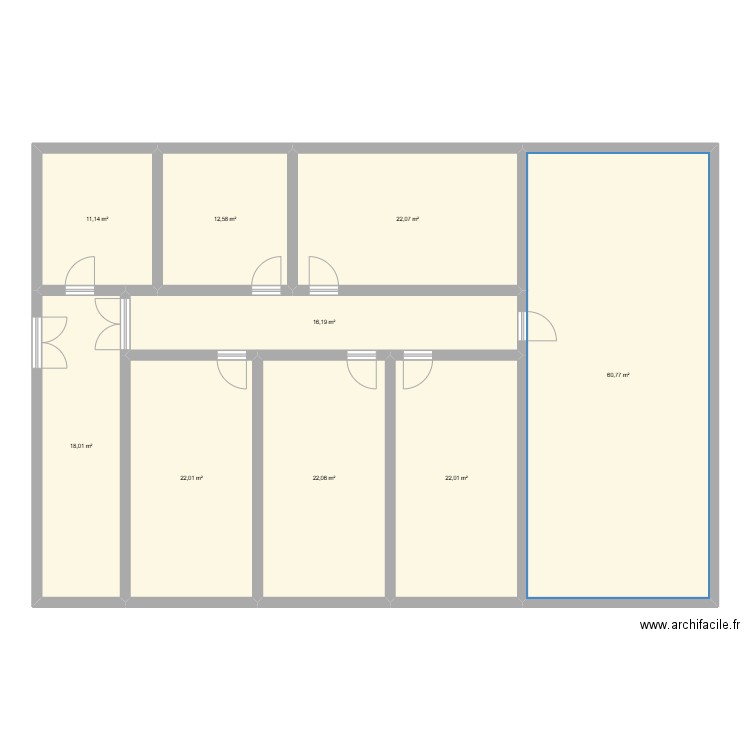 Gard 1. Plan de 9 pièces et 207 m2