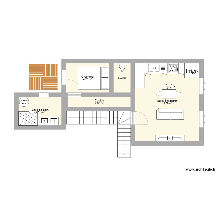 T2 - IMMEUBLE ST THOMAS. Plan de 5 pièces et 32 m2