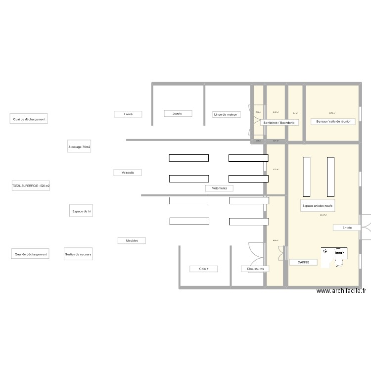 Local braderie. Plan de 9 pièces et 181 m2