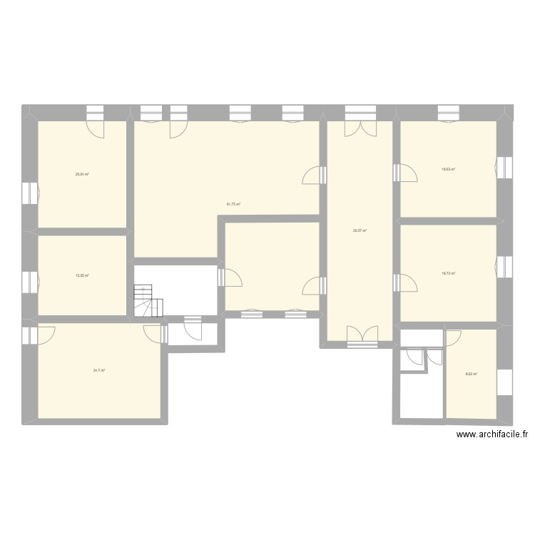 Maison Pise. Plan de 8 pièces et 201 m2