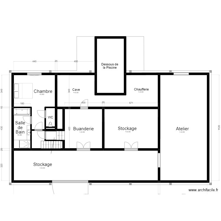 Hangar Perso Rez de Chaussée. Plan de 10 pièces et 196 m2