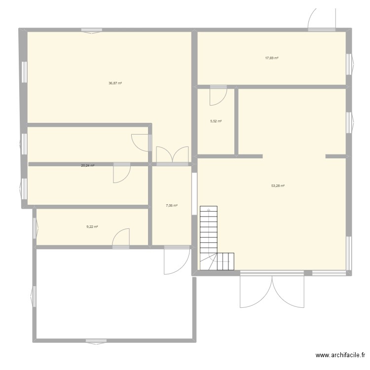 Idriss Naino Tchangaray. Plan de 7 pièces et 150 m2