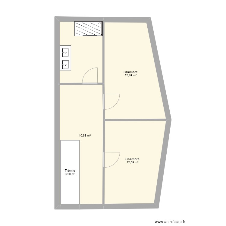 immeuble. Plan de 5 pièces et 48 m2