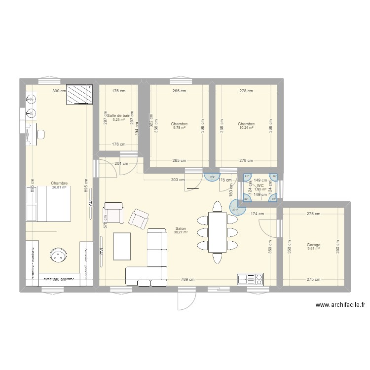 maison. Plan de 7 pièces et 102 m2