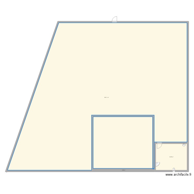 lucie moumi. Plan de 3 pièces et 604 m2