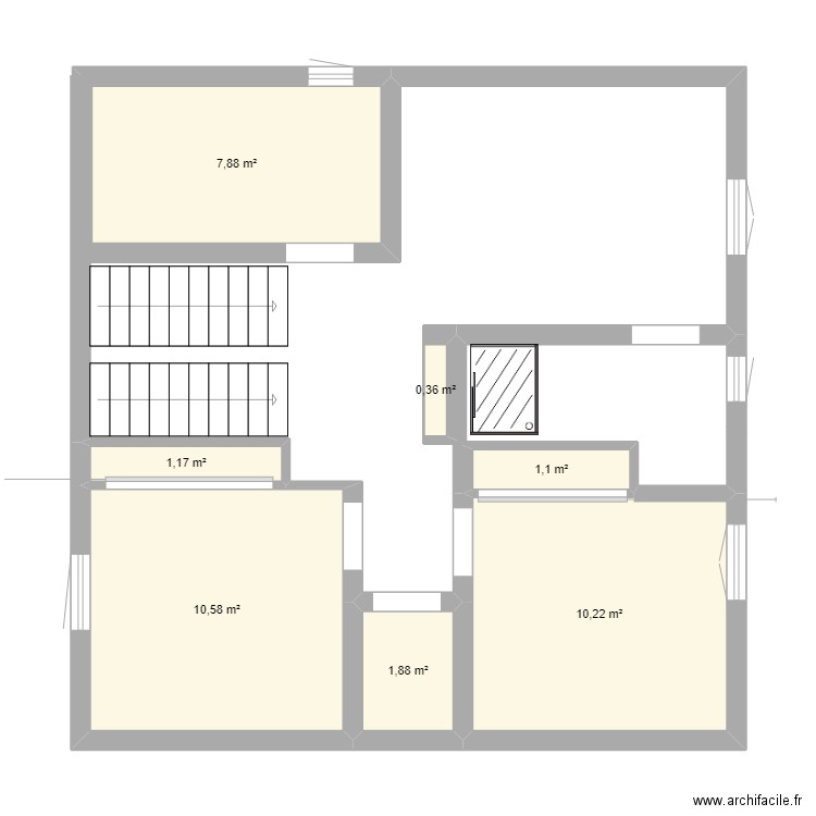 etage 1. Plan de 7 pièces et 33 m2