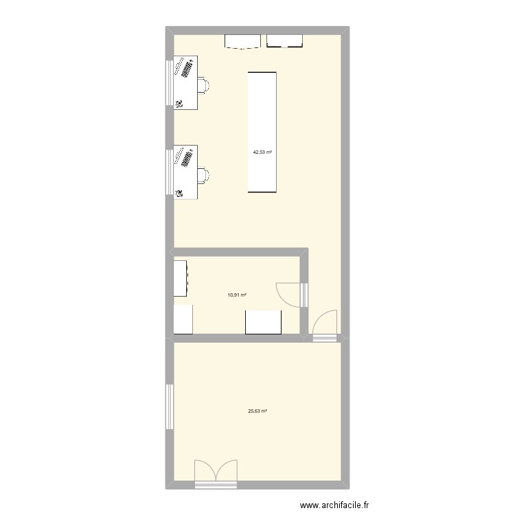 atelier. Plan de 3 pièces et 79 m2