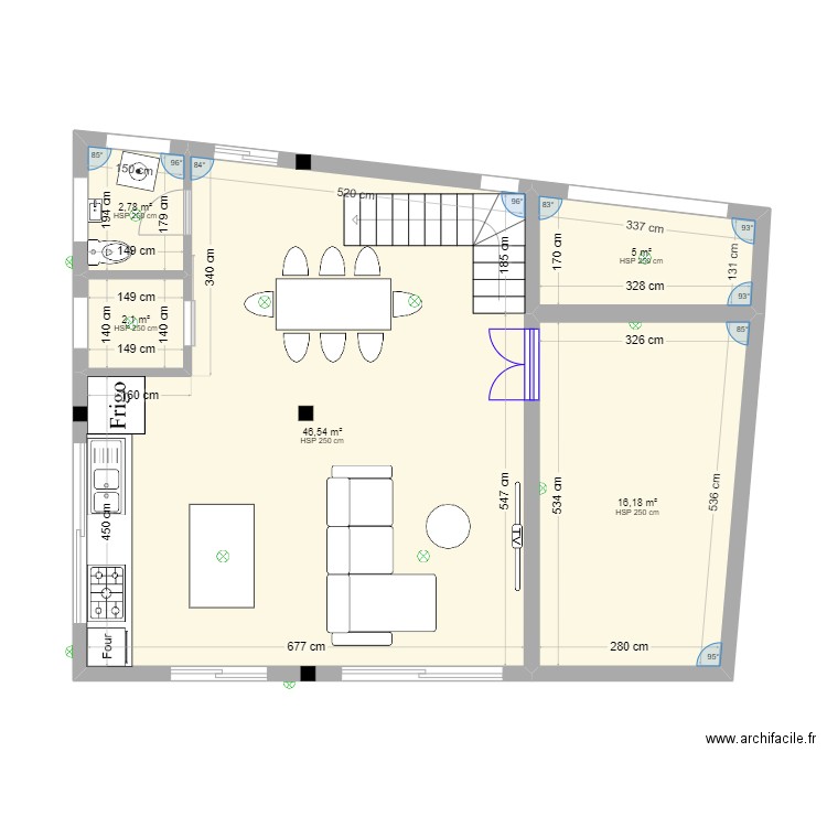 TRANO. Plan de 5 pièces et 73 m2