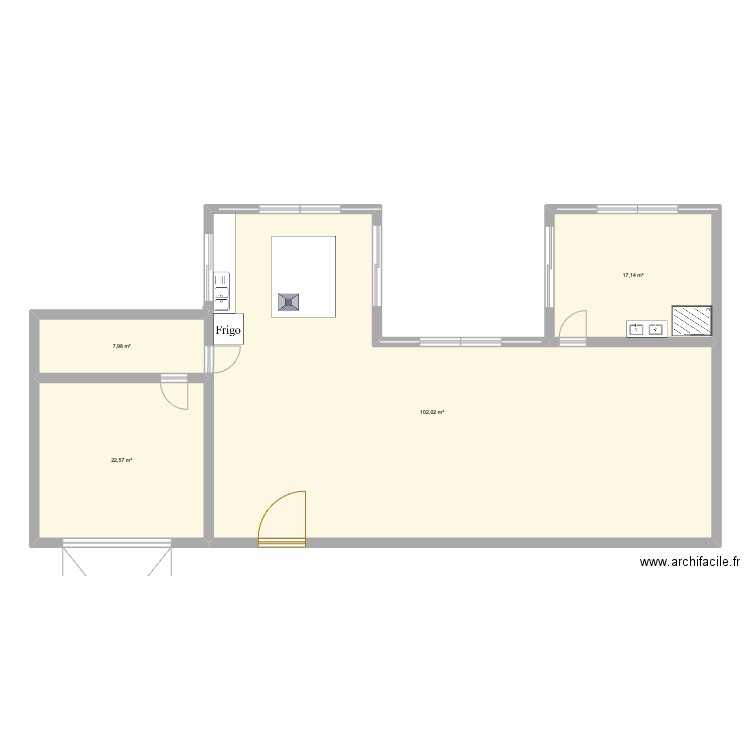 Maison en U. Plan de 4 pièces et 150 m2