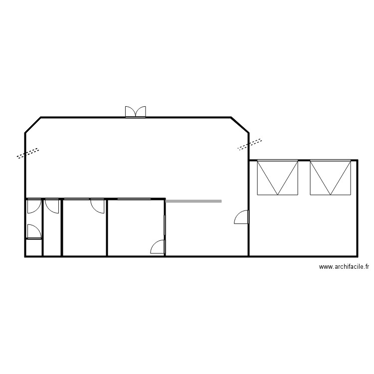 SCI QUADRA. Plan de 7 pièces et 140 m2