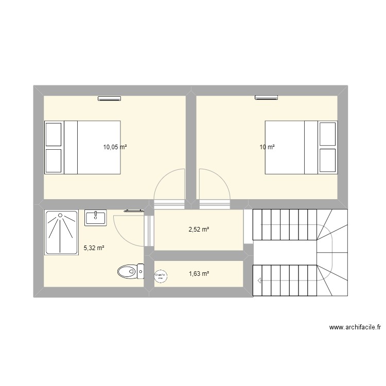 bonello etage. Plan de 5 pièces et 30 m2