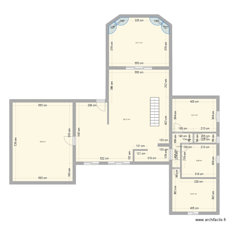 Maison Angresse. Plan de 8 pièces et 165 m2