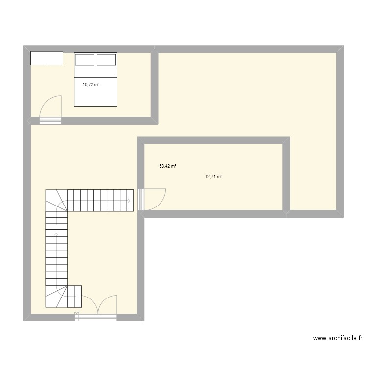 DGKOP. Plan de 3 pièces et 77 m2