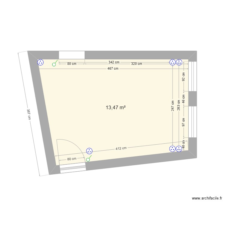 salle à manger. Plan de 1 pièce et 13 m2