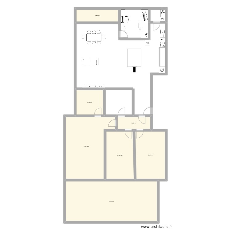 Vide. Plan de 7 pièces et 141 m2