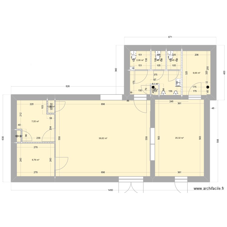 hall bouliste après isolation. Plan de 51 pièces et 575 m2