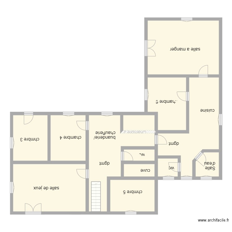 017. Plan de 20 pièces et 263 m2