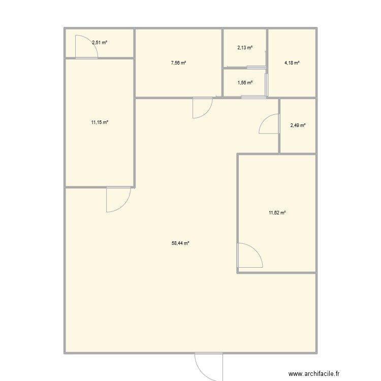 OLIVET . Plan de 9 pièces et 102 m2