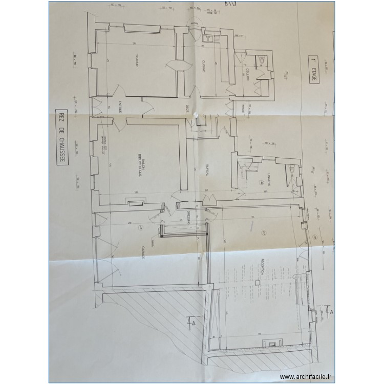 Cabinet Matha . Plan de 0 pièce et 0 m2