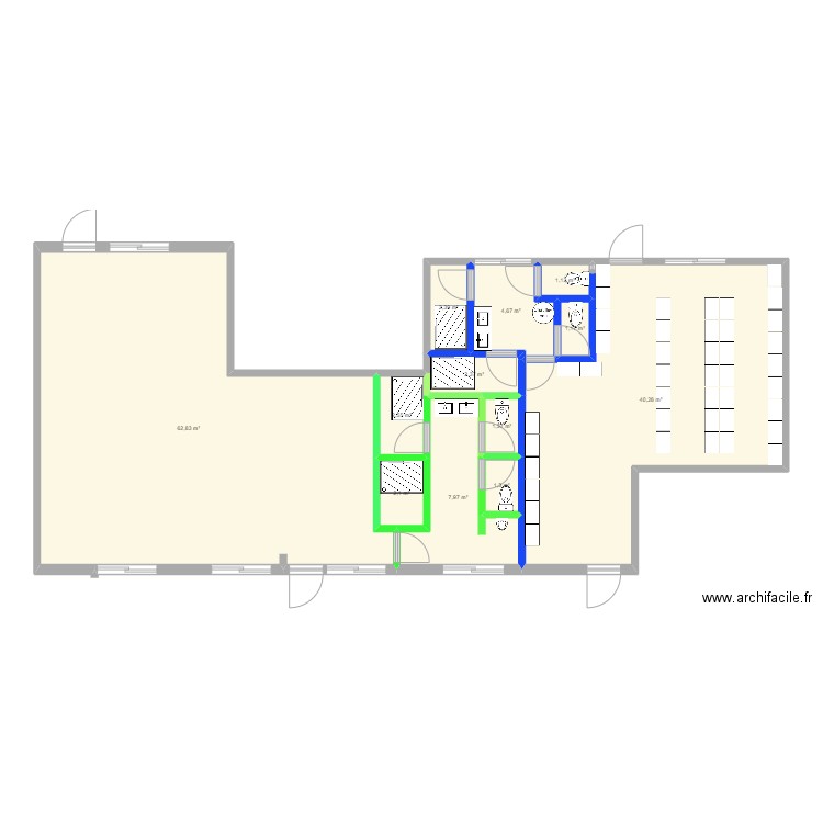 sanitaires BU017 test 1. Plan de 12 pièces et 130 m2