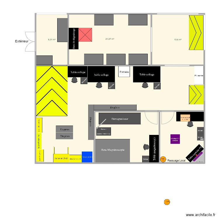 Plan local CND 4m. Plan de 5 pièces et 126 m2