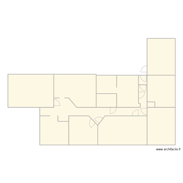 Bureaux RDC. Plan de 11 pièces et 188 m2