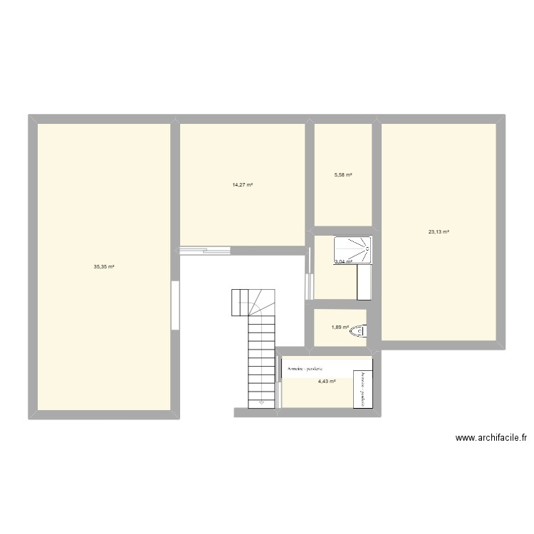 RDC. Plan de 5 pièces et 83 m2