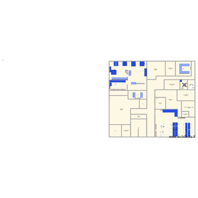 Recommerce actuel avec salle 12 stockage au 21.02. Plan de 21 pièces et 750 m2