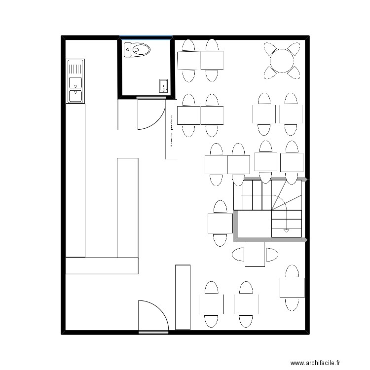 Café Joyeux Lyon. Plan de 2 pièces et 49 m2